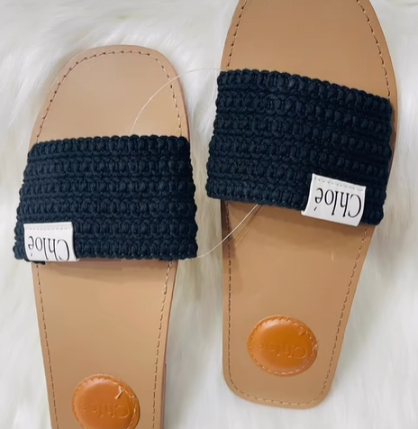 slippers