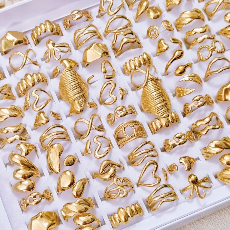 Bague dorée tendance