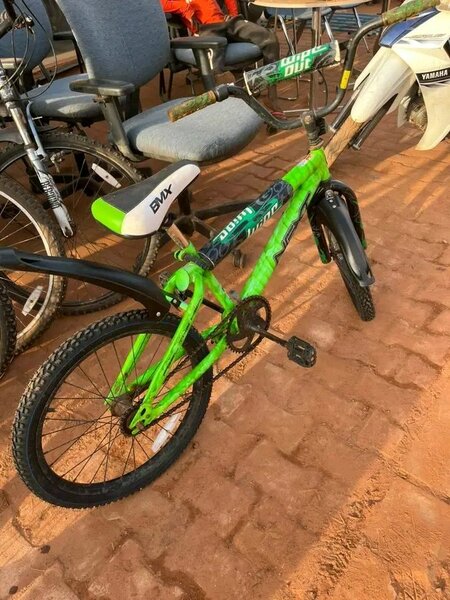 Vélo enfant BMX vert