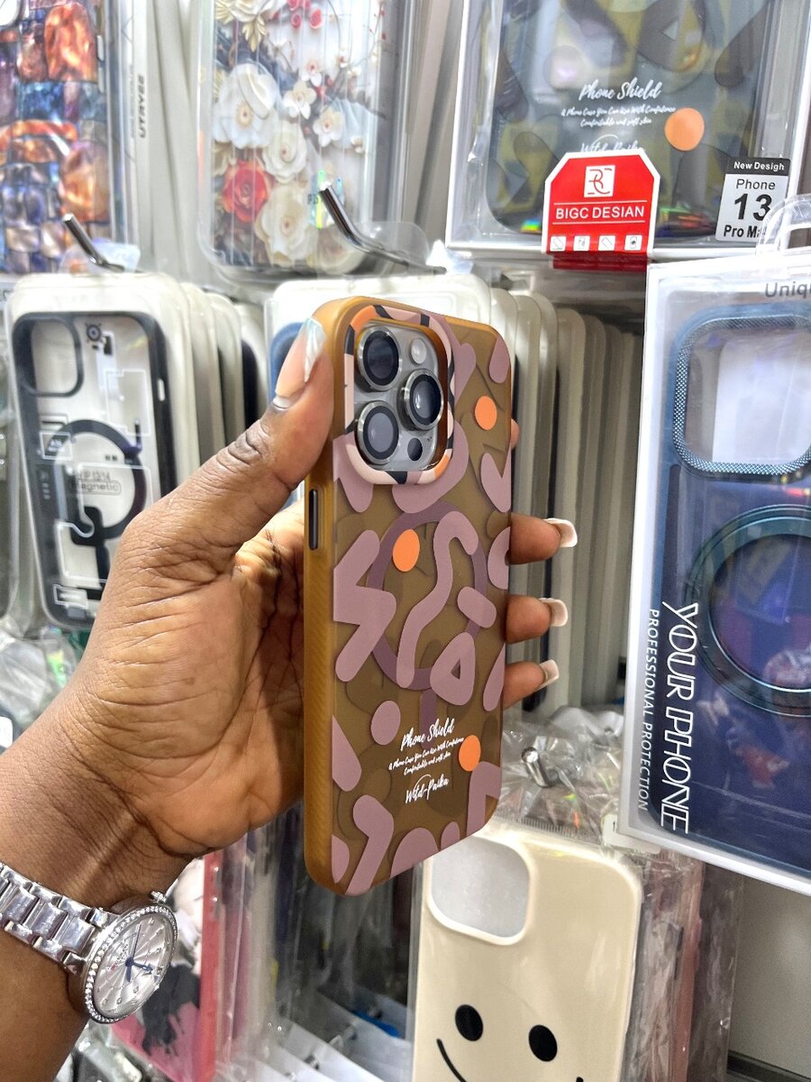 Fashionable MagSafe Case