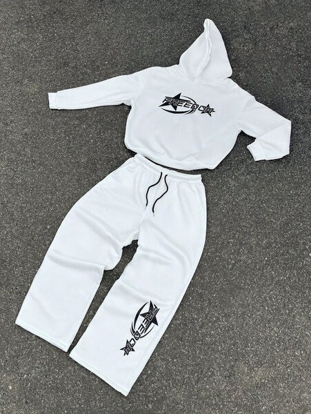 Sweats à Capuche et Pantalons