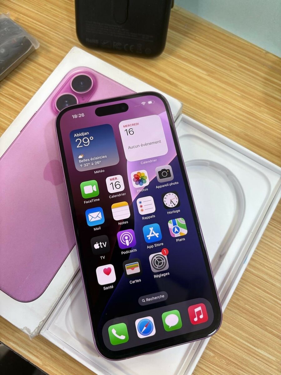 iPhone 16 128G très propre