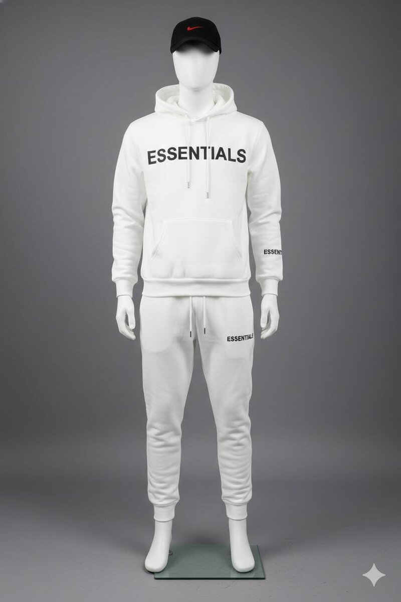Ensemble Jogging Essentials
