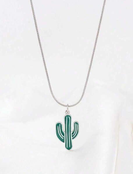 Collier avec pendentif cactus élégant
