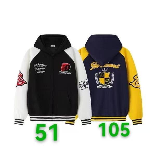 Sweat à Capuche Graphique