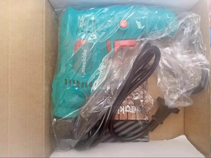 Perceuse visseuse sans fil+ mèches