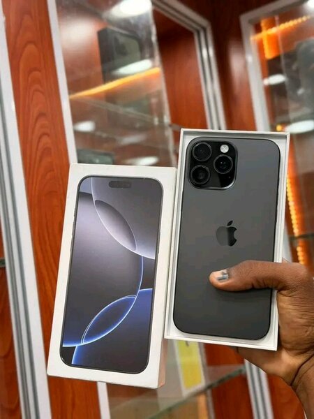 iPhone 16 Pro Max 256GB