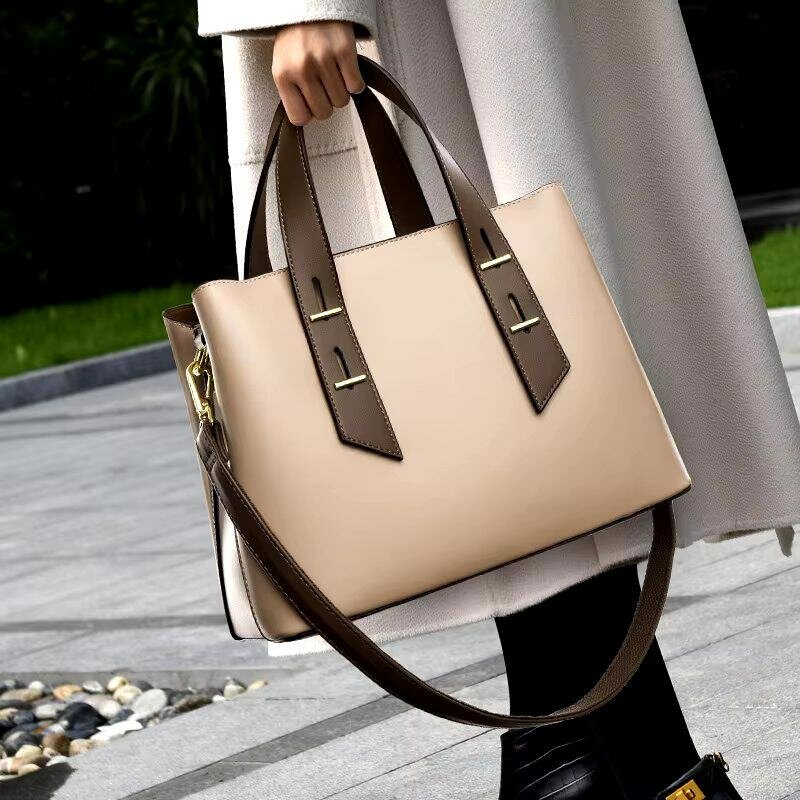 Ladies bag