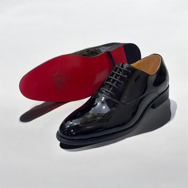 Executive branded shoe