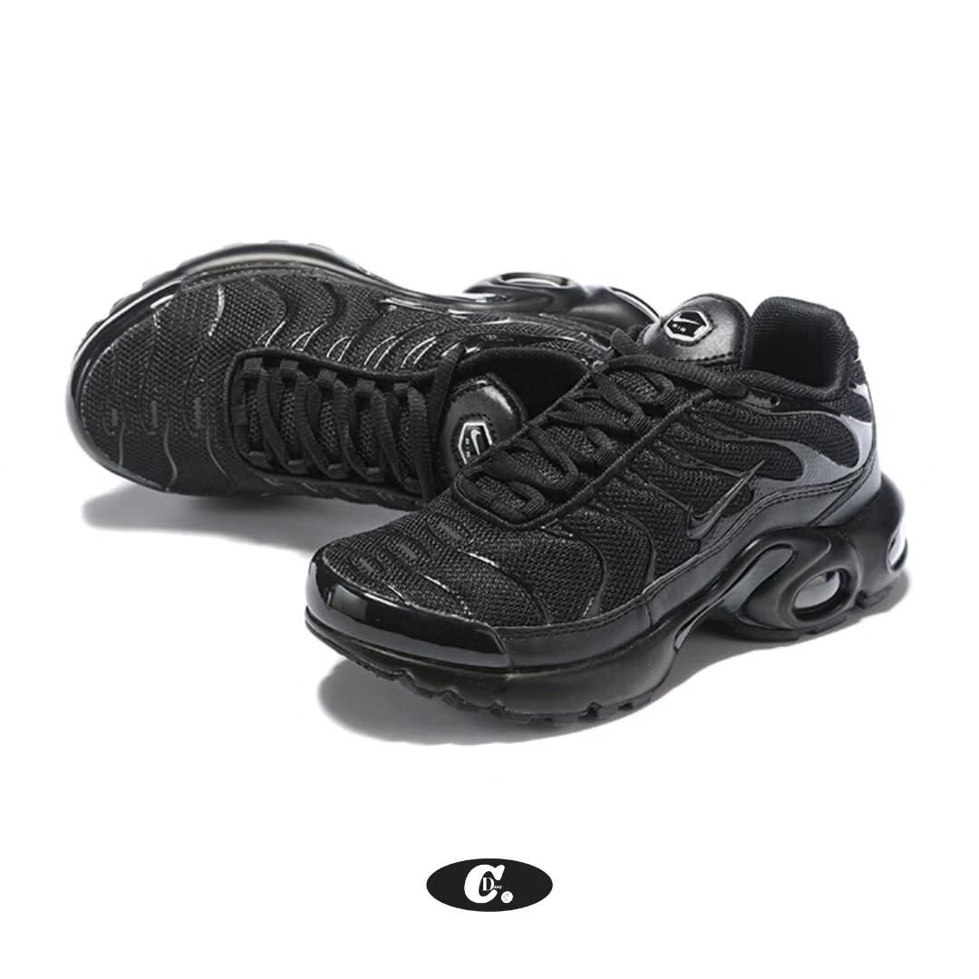 Baskets Homme Noir Design