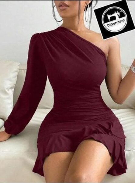 Robe élégante asymétrique