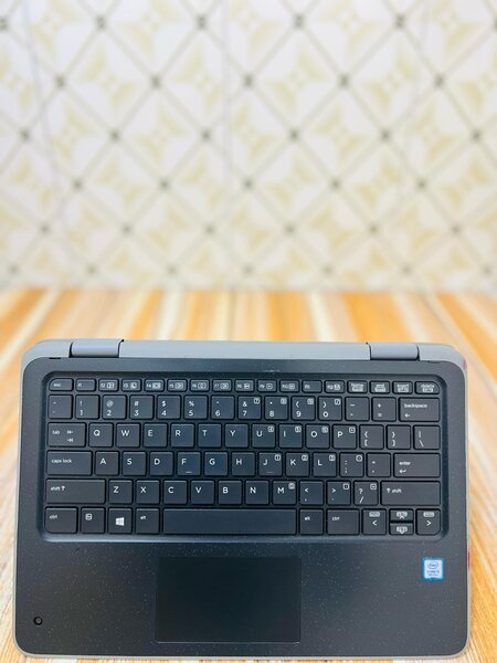 *HP PROBOOK X360 11 G4 EE*used