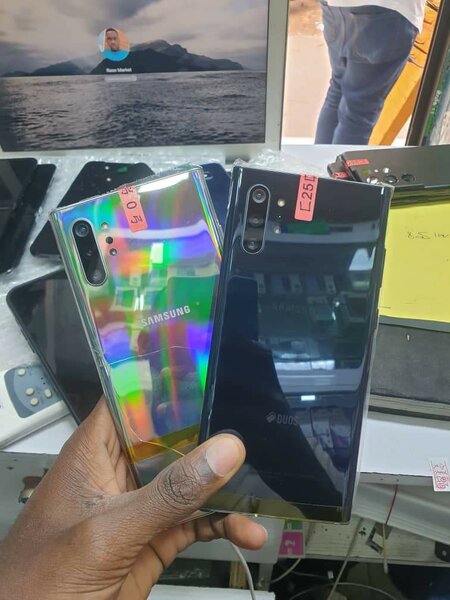 Samsung note 10+