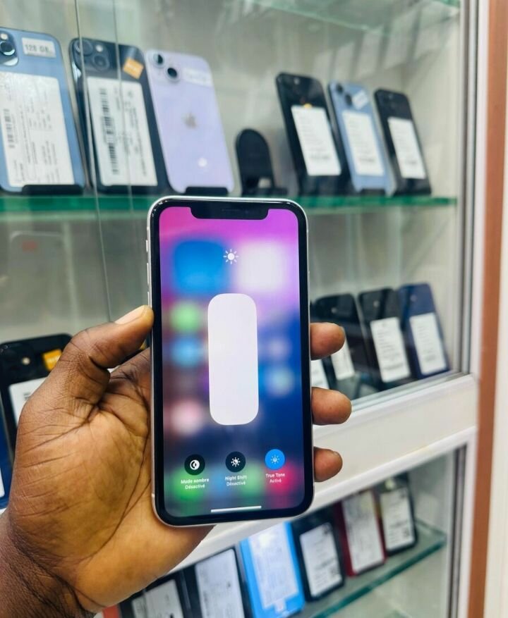 iPhone XR Blanc Débloqué