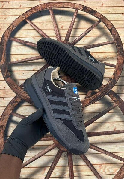 Chaussures Adidas SL 72 Homme