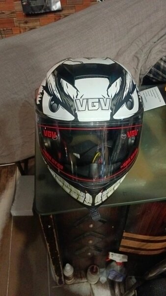 VgV helmet