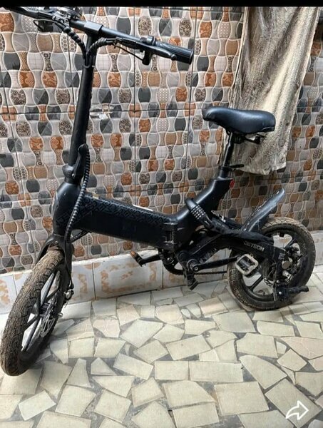 Vélo pliant tout terrain noir