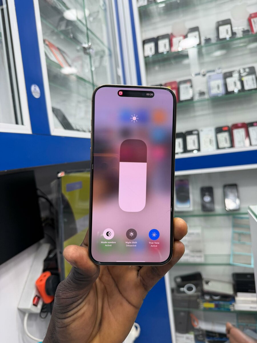 16pro max 512Go avec son carto