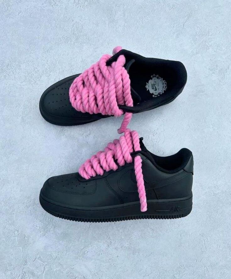 Sneakers avec lacets épais