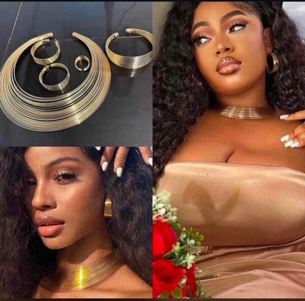 Vintage statement set