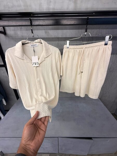 Ensemble de détente tricoté