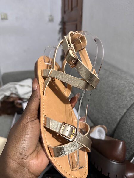 Sandales Élégantes en Cuir