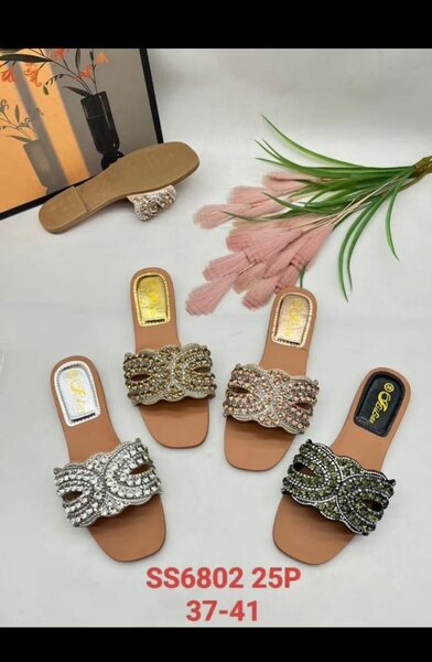 Sandales Perlées Élégantes