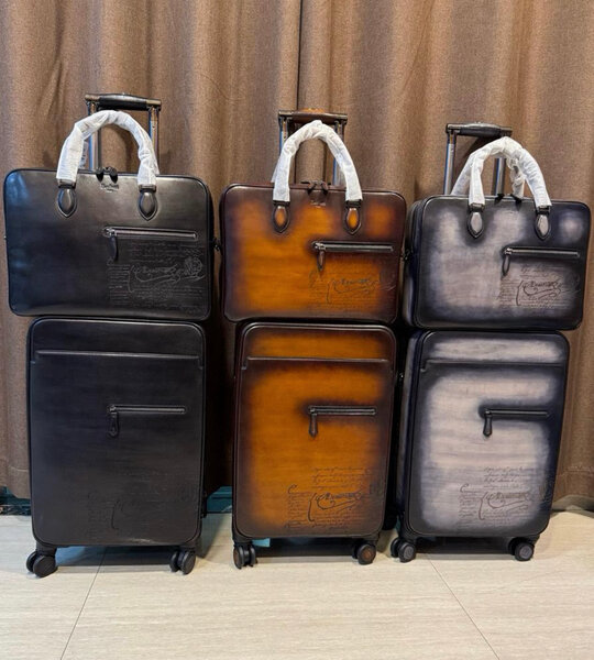 Ensemble de valises élégantes