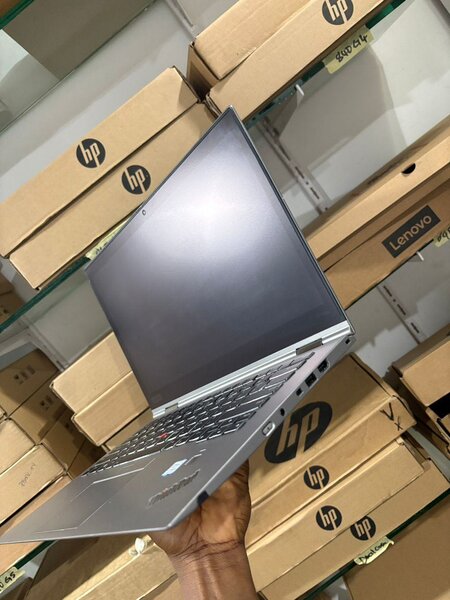 Lenovo Yoga x1 core i5-8eme gé
