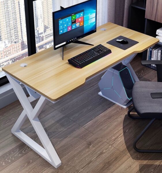 GAMING TABLE /COMPUTER DESK