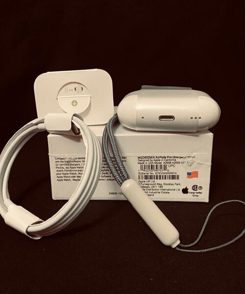 AirPod 2 version USA