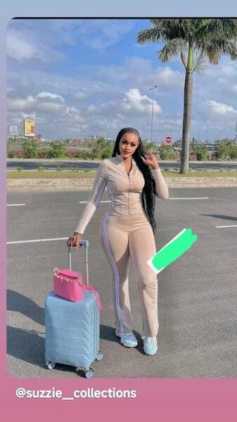 Tenue de voyage élégante