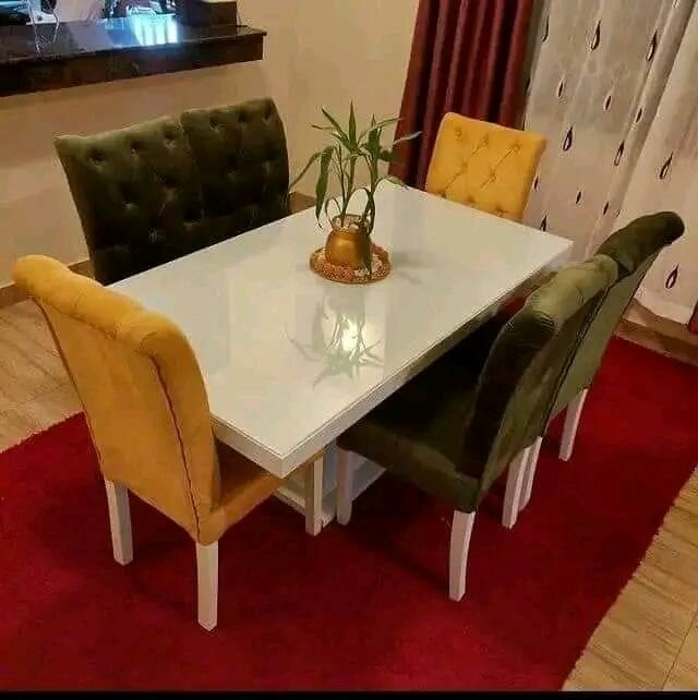 Set de salle à manger élégant