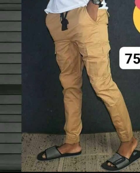 Pantalon cargo beige homme