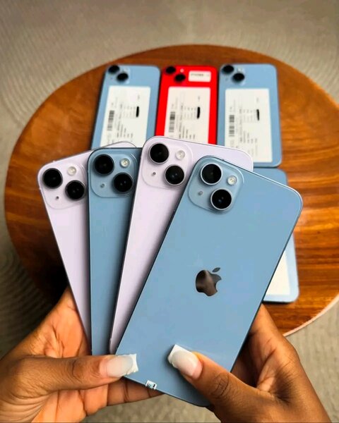 IPhone 14 simple 128GB quasi neuf Disponible