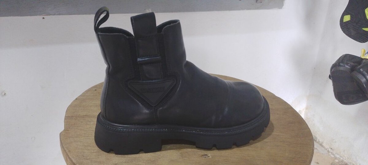 Bottes chelsea en cuir noir