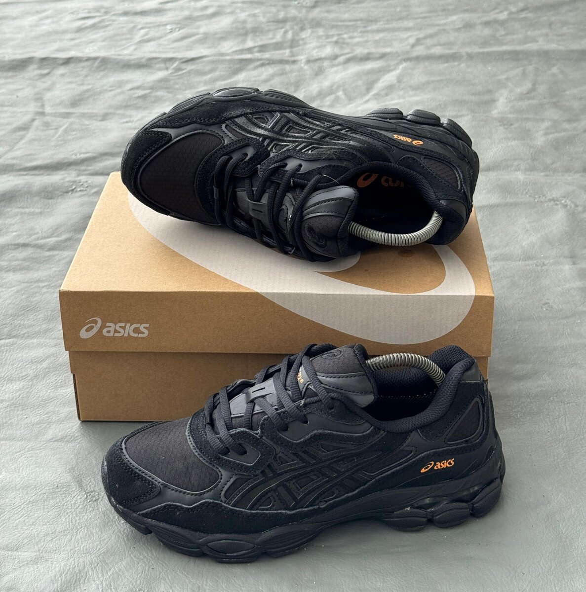 ASICS Baskets Noires Homme