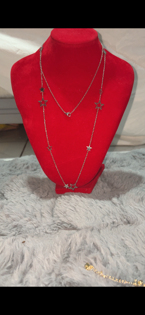 Collier étoilé élégant