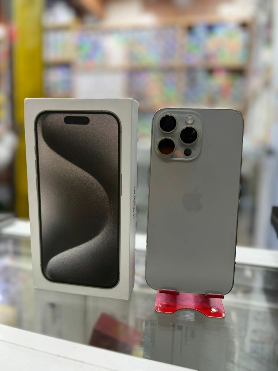 iPhone 15 pro Max 256 giga