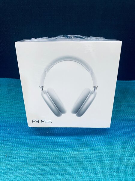 P9 Plus Headset ( Grade A )