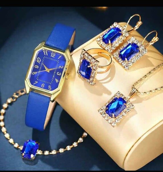 Ensemble Montre et Bijoux Éclatants