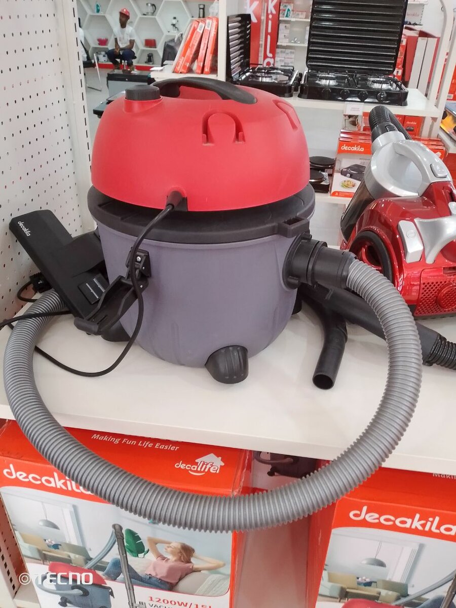 Aspirateur 1200W 15L Decakila