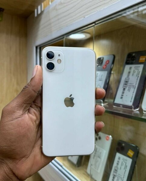 iPhone 11 64 Go Blanc Débloqué