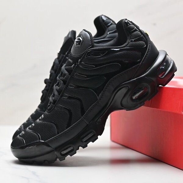 AIR MAX TN