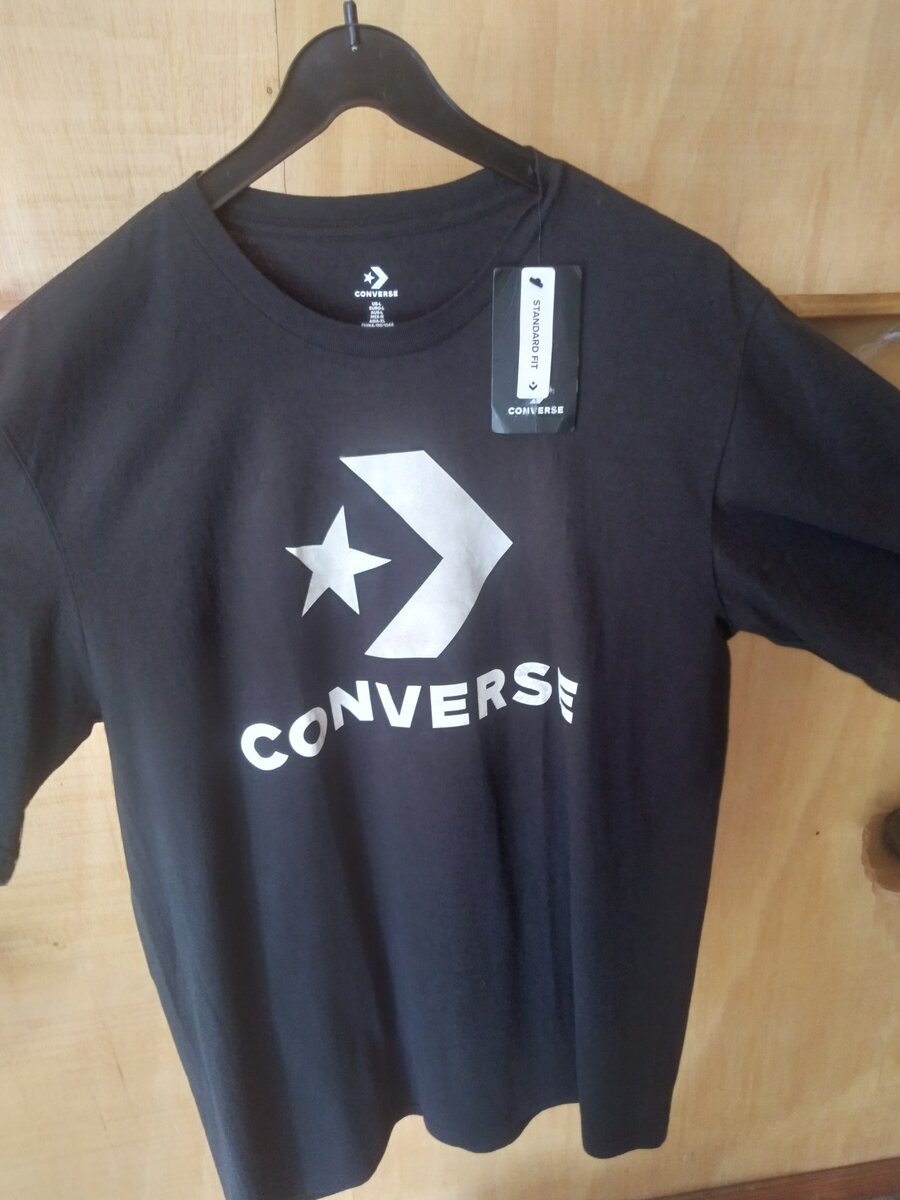 Converse T shirt