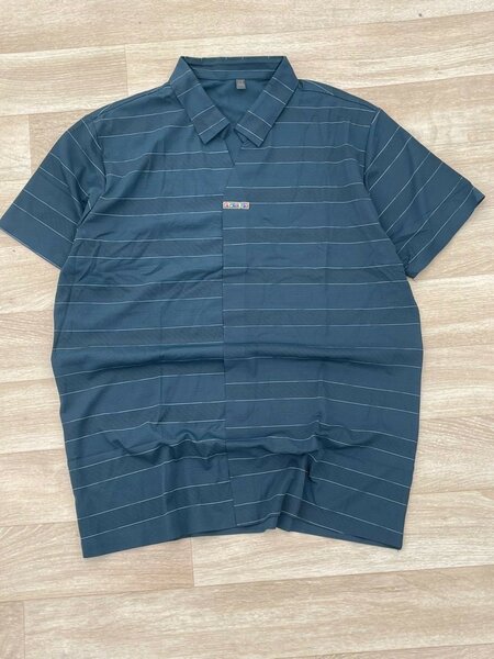 Chemise à rayures modernes