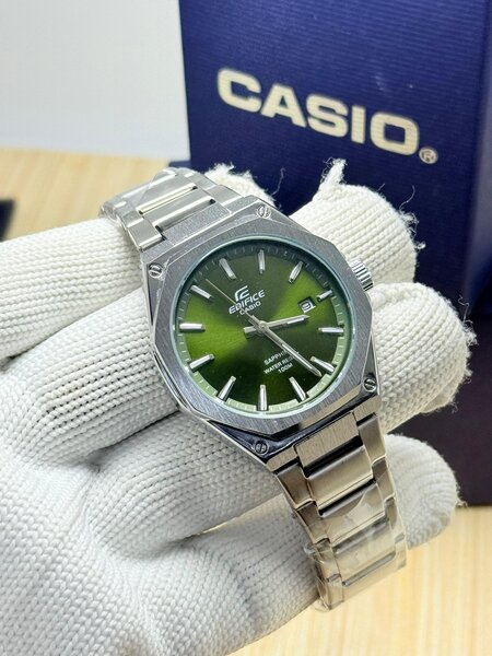 Montre édifice casio