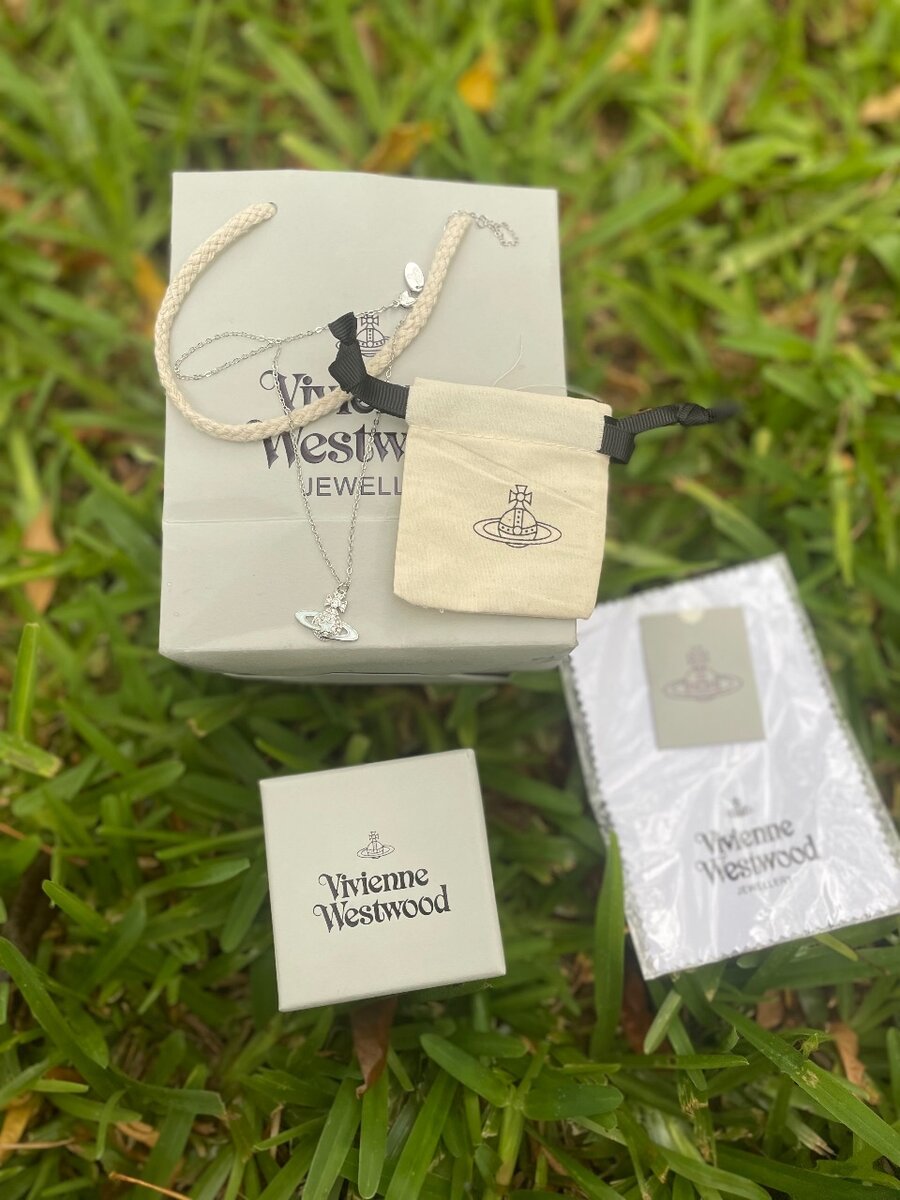 Collier Vivienne Westwood Argent