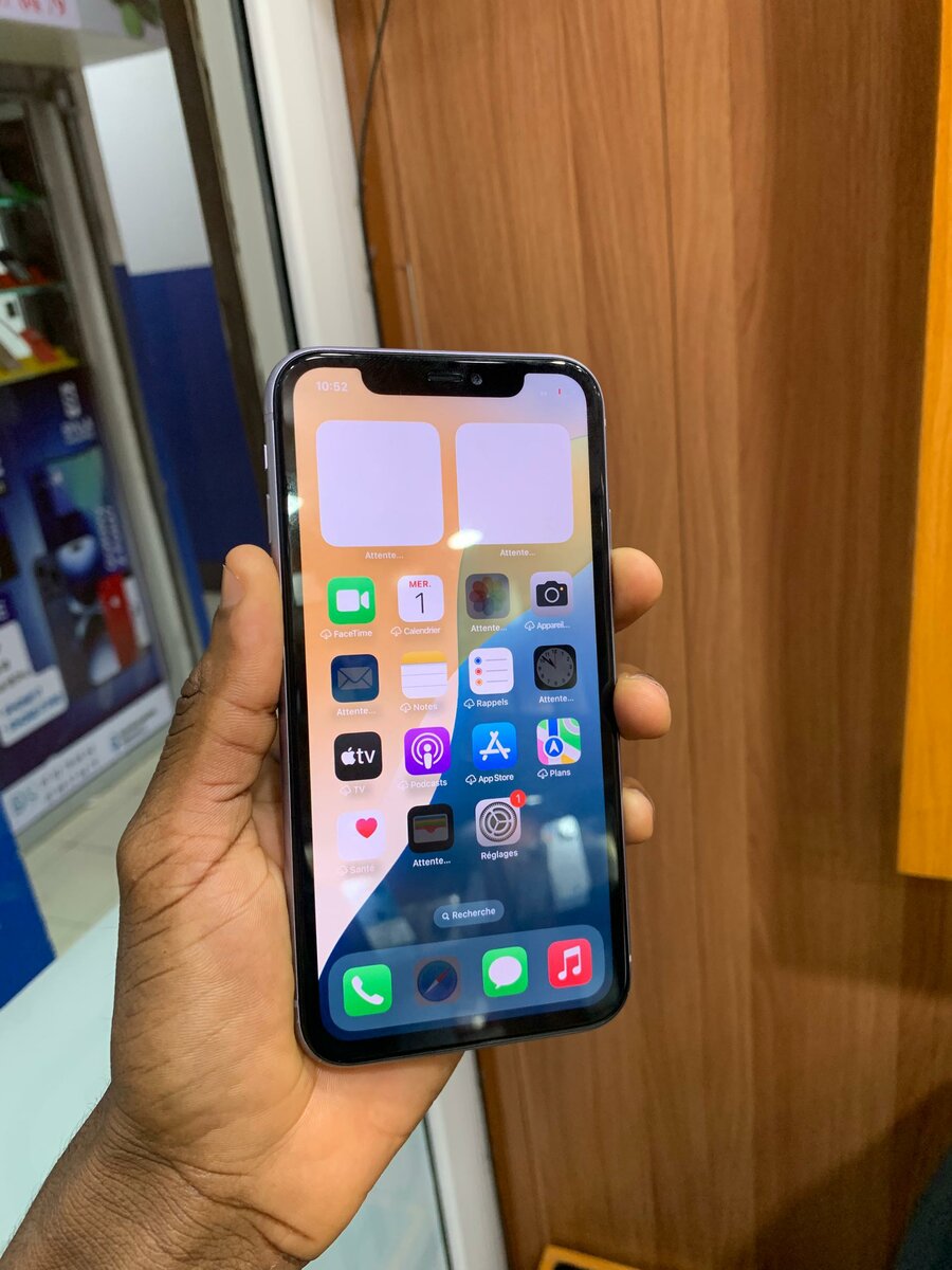 11 simple 64Go sans ID