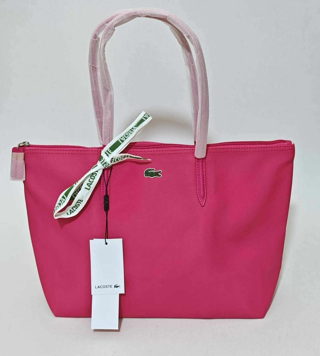 Sac à main rose Lacoste élégant